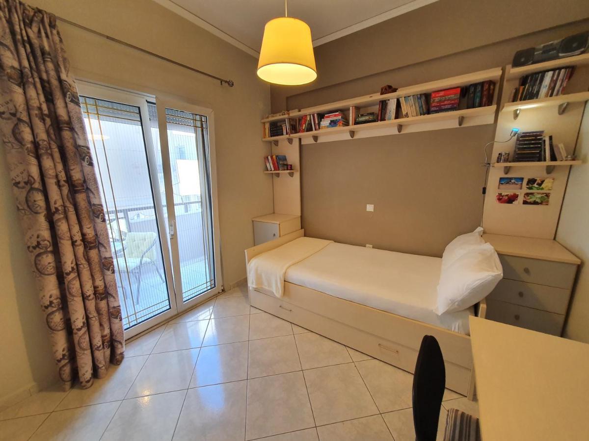 Family Cozy Apartment Ираклио Екстериор снимка