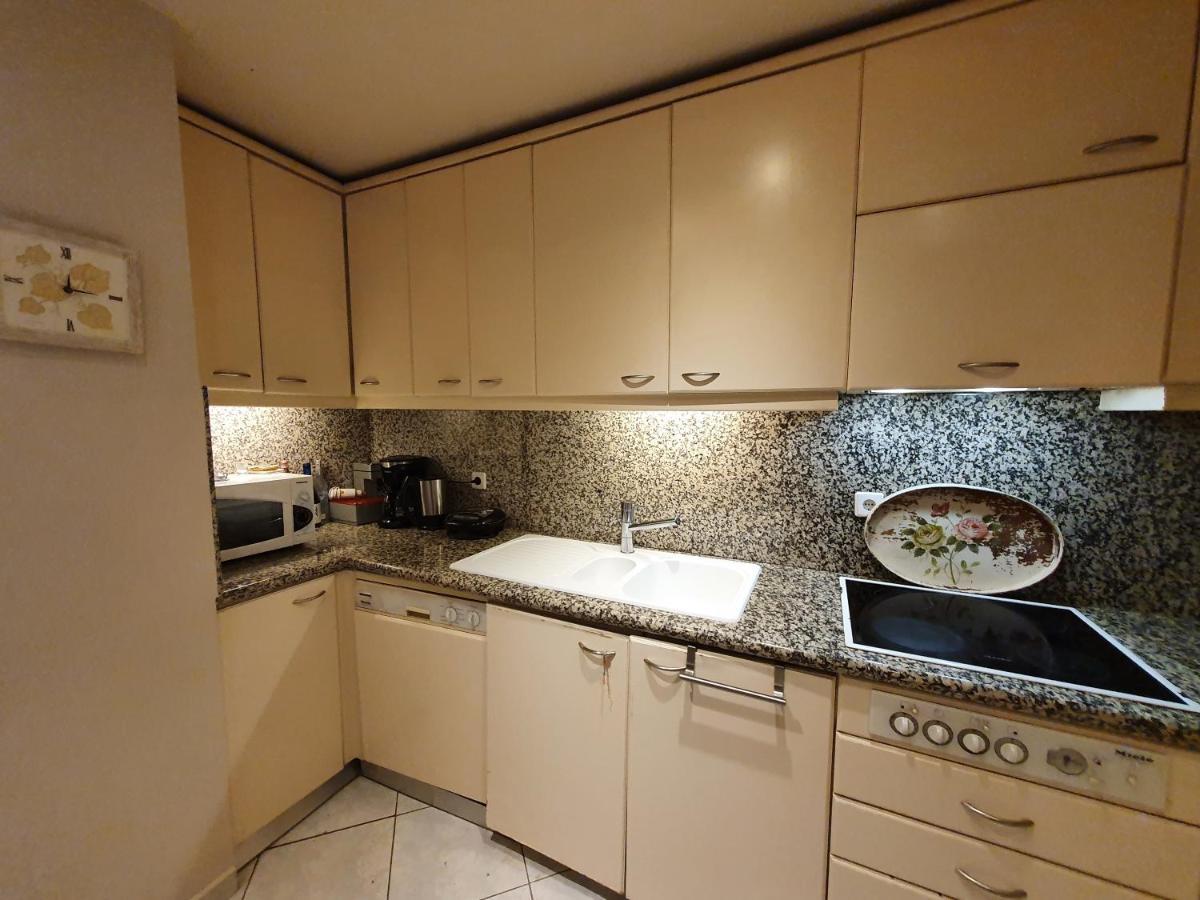 Family Cozy Apartment Ираклио Екстериор снимка