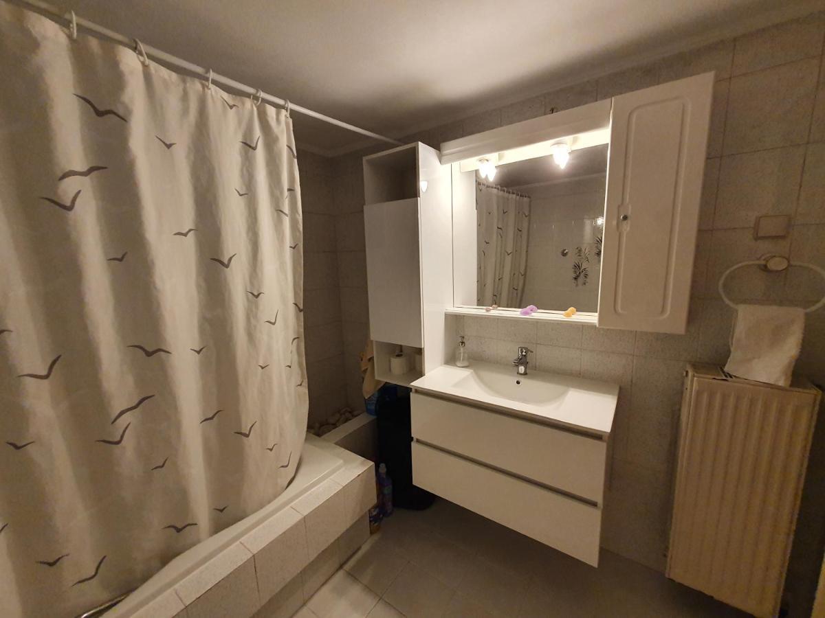 Family Cozy Apartment Ираклио Екстериор снимка
