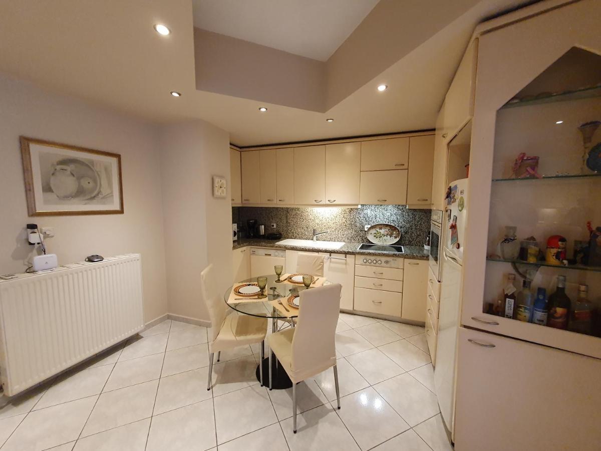Family Cozy Apartment Ираклио Екстериор снимка